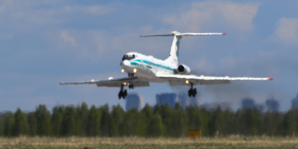 Ikoniskā krievu lidmašīna "Тu-134" beigusi lidot