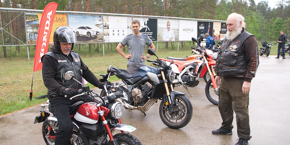 "Latvijas gada motocikls 2019” testos konkurē pārdrošas inovācijas un nostalģisks “vintāžs”