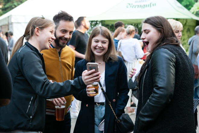 Vērmanes dārzā sākušies Baltijā lielākie alus svētki Latviabeerfest 2019