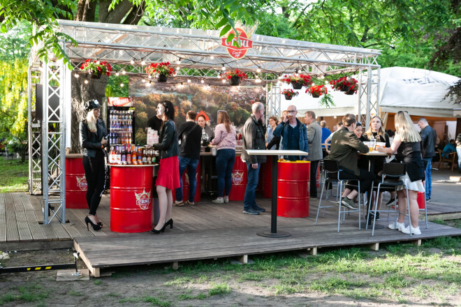 Vērmanes dārzā sākušies Baltijā lielākie alus svētki Latviabeerfest 2019