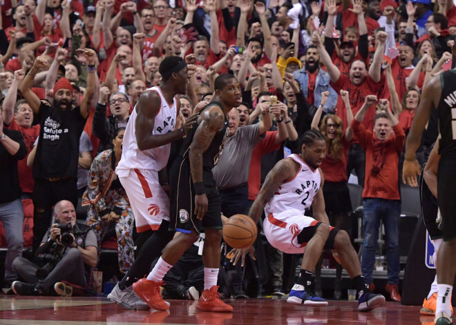 "Raptors" pirmo reizi vēsturē sasniedz NBA finālu