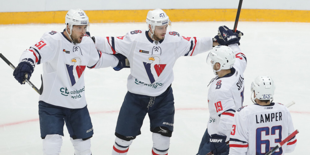 Finansiālu problēmu dēļ Bratislavas "Slovan" atsākās no dalības KHL