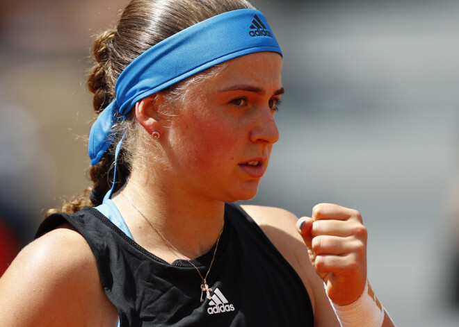 Eksčempione Ostapenko otro gadu pēc kārtas zaudē "French Open" pirmajā kārtā