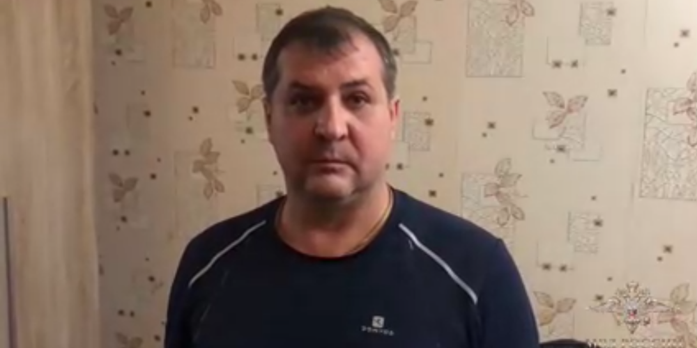 Krāpnieks Krievijā ķirurģiski izmaina seju, lai izvairītos no cietumsoda