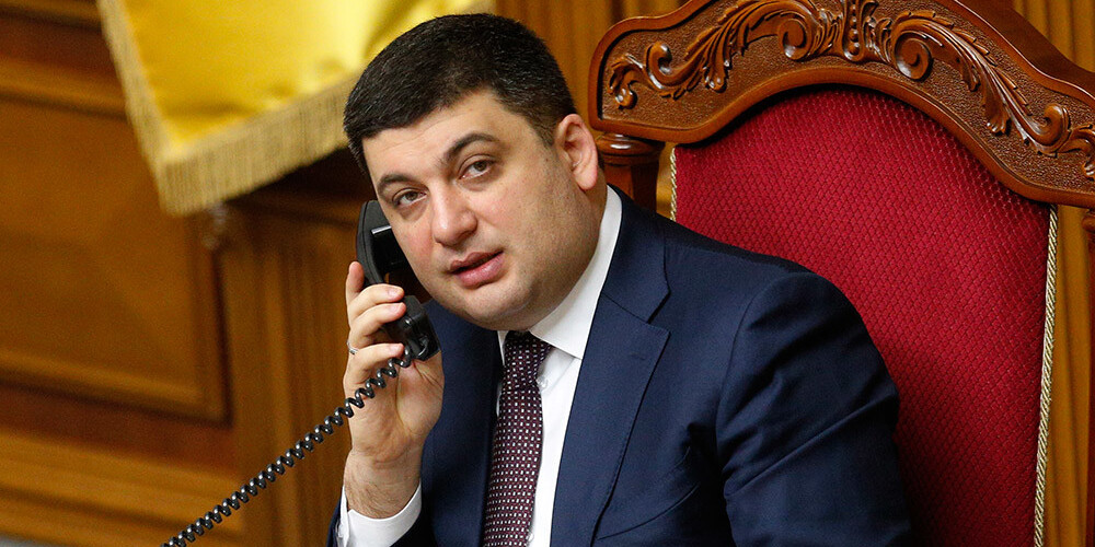 Ukrainas parlaments nobalso pret valdības demisiju