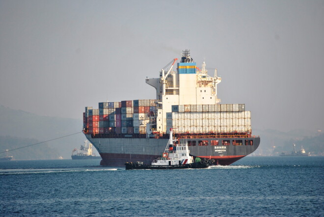 Filipīnas piektdien nosūtīja atpakaļ uz Kanādu 69 konteinerus ar, kā vietējās amatpersonas paziņojušas, nelikumīgi ievestiem atkritumiem.