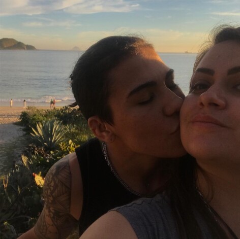 Džesika Andrade un Fernanda Gomesa nekautrējas sociālajos tīklos izrādīt savas jūtas.