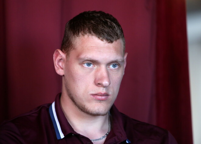 Handbolistu Krištopānu līdzjutēji iekļauj Čempionu līgas zvaigžņu izlasē