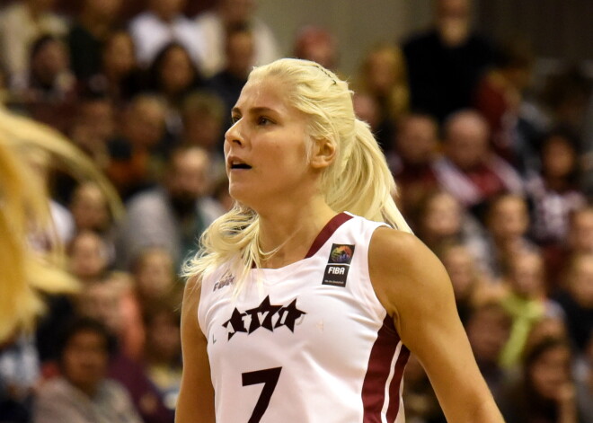 Latvijas basketbolistes pārbaudes mačā uzvar Ungāriju