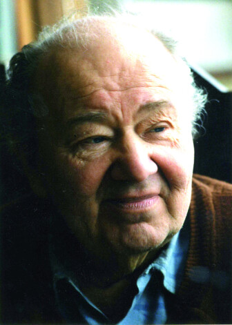 Mākslinieks Boriss Bērziņš (1930–2002). Fotoportrets no B. Bērziņa personīgā arhīva. Ap 1995.