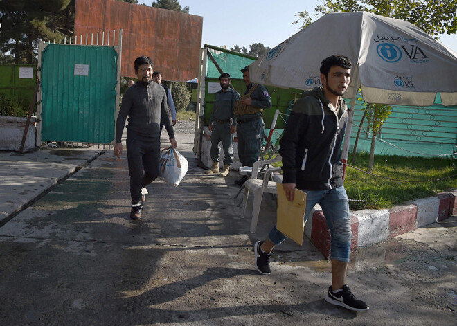 Vācijā atkārtoti patvērumu lūguši 2500 noraidīto migrantu, kas saņēmuši pabalstu reintegrācijai dzimtenē