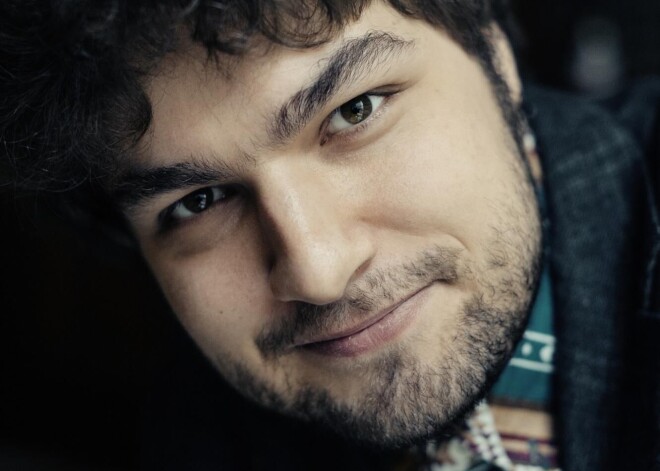 Leģendāras krievu pianisma dinastijas turpinātājs muzicēs Rīgā