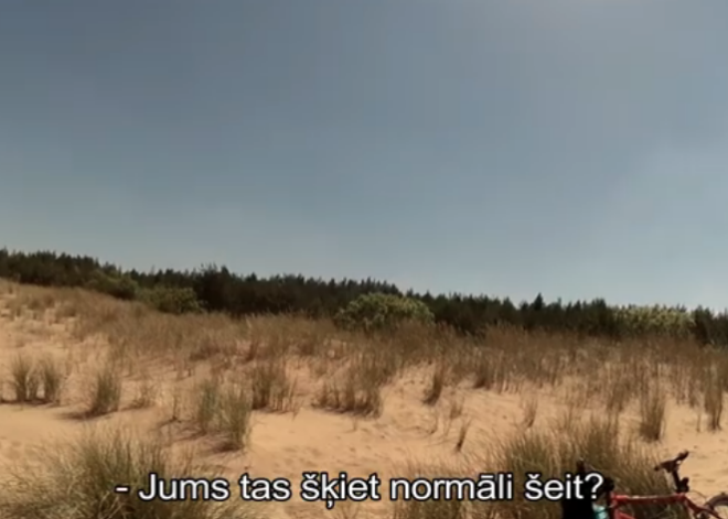 No Vecāķu pludmales uz psihiatrijas centru aizved kailu onānistu