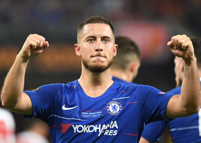 Madrides "Real" un Londonas "Chelsea" esot panākuši vienošanos par Azāra pāreju