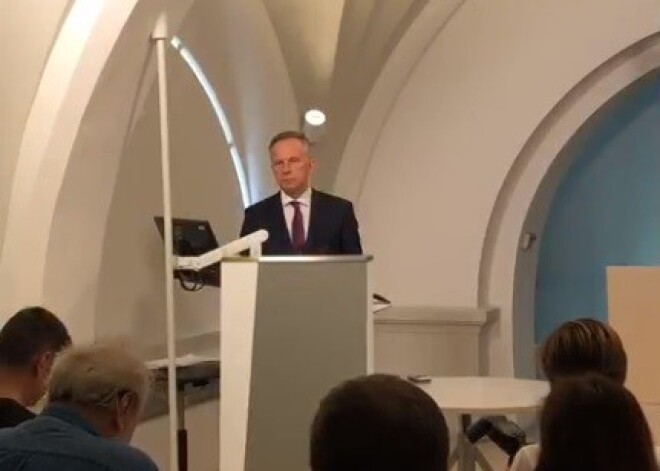 Ilmārs Rimšēvičs pēc pusotra gada pārtraukuma uzrunā medijus no Latvijas Bankas