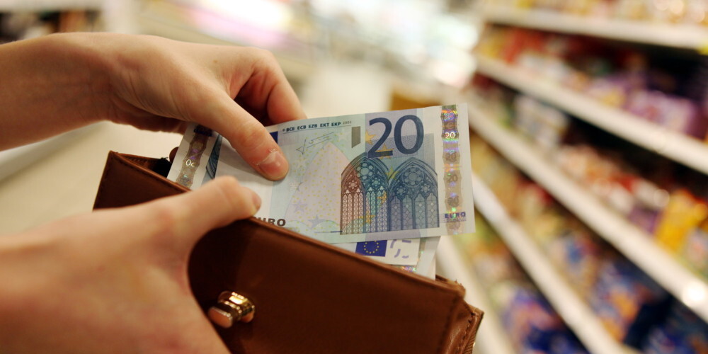 Latvijā gada inflācija maijā - 3,3%
