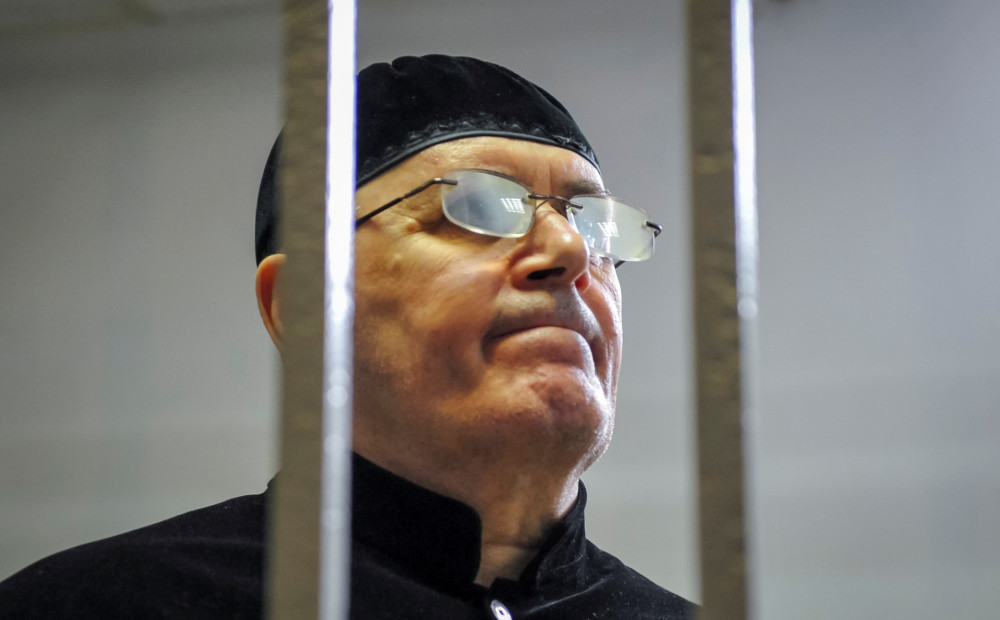 Krievijas tiesa nosacīti pirms termiņa atbrīvo Memoriāla Čečenijas nodaļas vadītāju