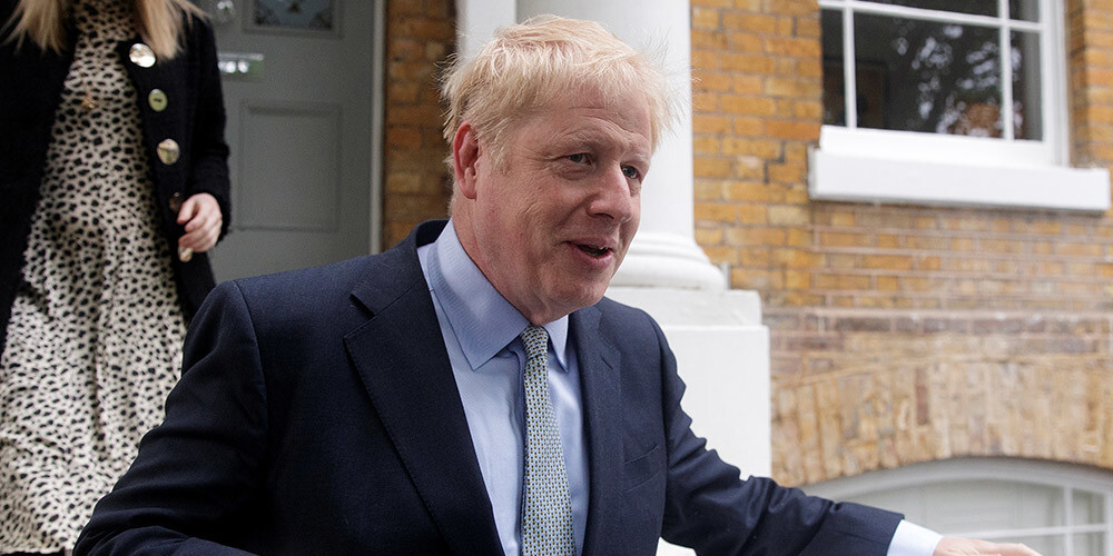 Boriss Džonsons pārliecinoši uzvar pirmajā balsošanas kārtā par Konservatīvās partijas vadītāja amatu