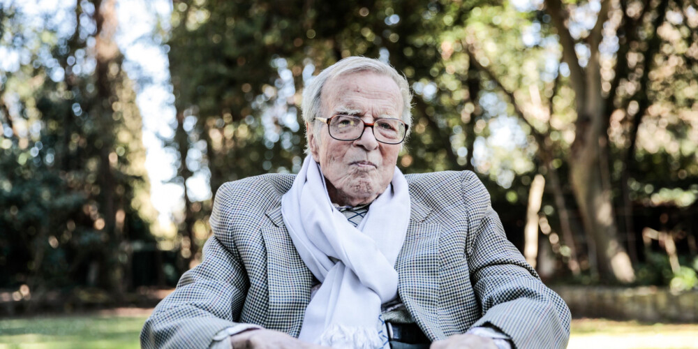 96 gadu vecumā miris slavenais itāļu režisors Dzefirelli