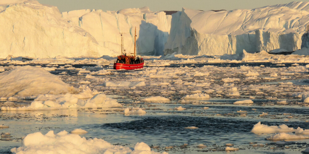 Dienas laikā Grenlandē izkusis 2 miljardus tonnu liels ledus apjoms