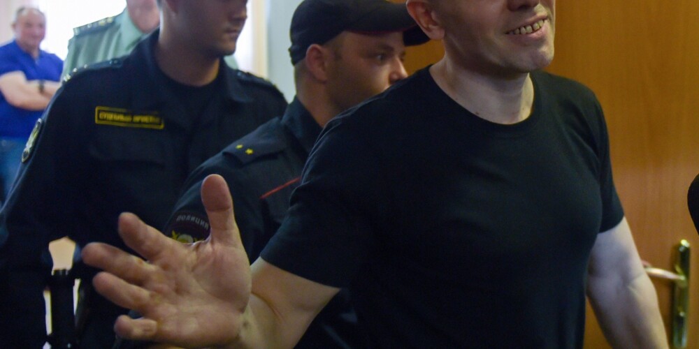 Krievijas tiesa atbrīvojusi laikraksta "Novie Kolesa" redaktoru Igoru Rudņikovu