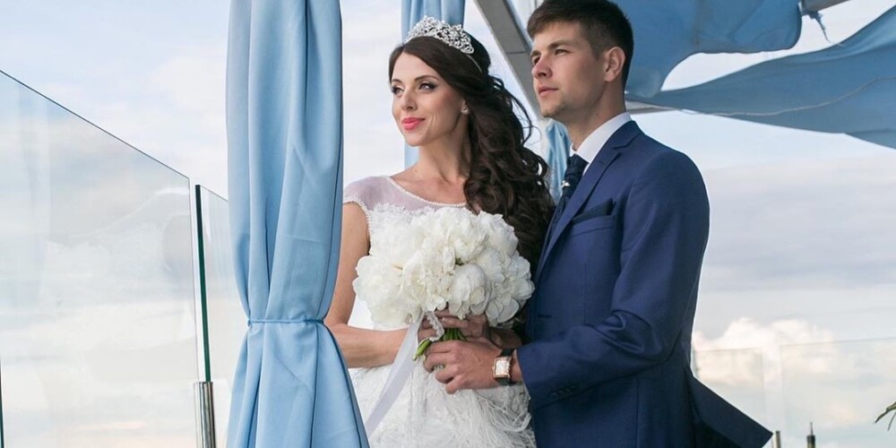 Звезда "Дома-2" Ольга Рапунцель с мужем отметили годовщину свадьбы в Турции