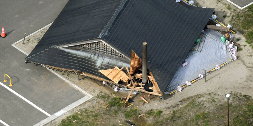Japānas ziemeļrietumos 6,7 magnitūdu zemestrīcē ievainoti 16 cilvēki