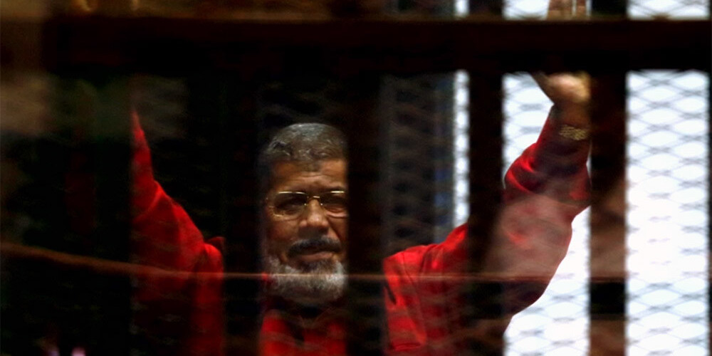 Ēģipte apsūdz ANO mēģinājumos politizēt Mursi nāvi, kurš saļima tiesas sēdes laikā