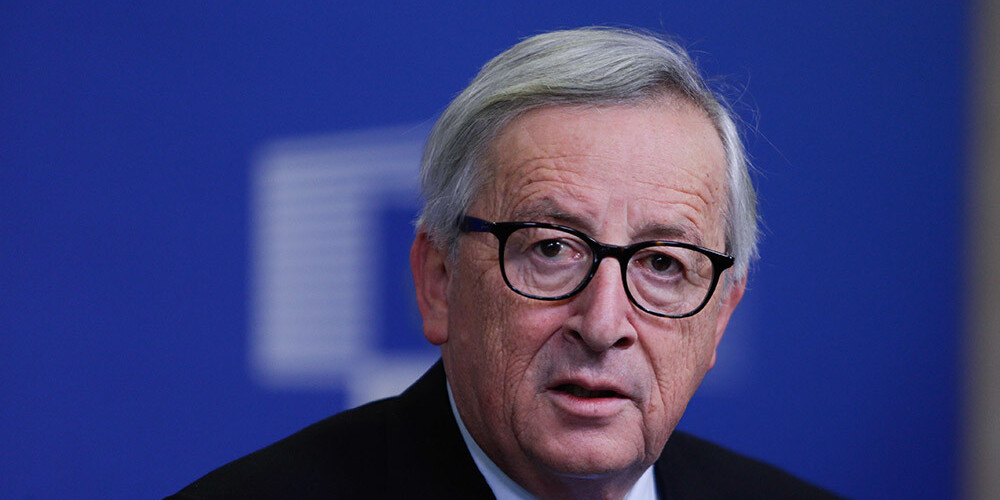 Junkers aizstāv ECB pret Trampa kritiku par manipulācijām ar valūtu