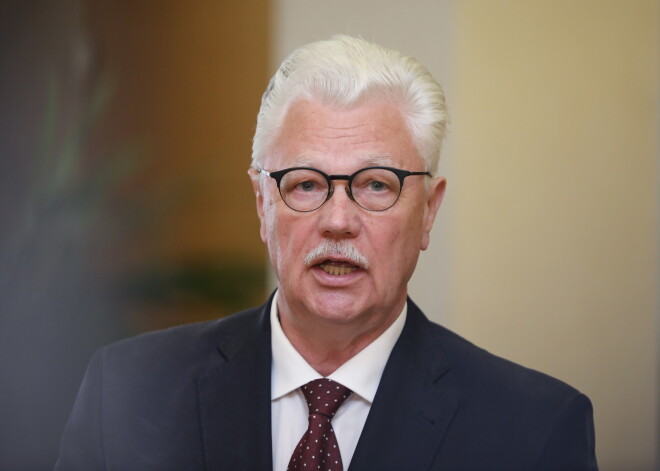 Dainis Turlais zaudē Rīgas mēra amatu