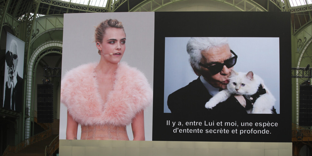 "Chanel" un "Fendi" piemiņas pasākumā Parīzē godina Karlu Lāgerfeldu