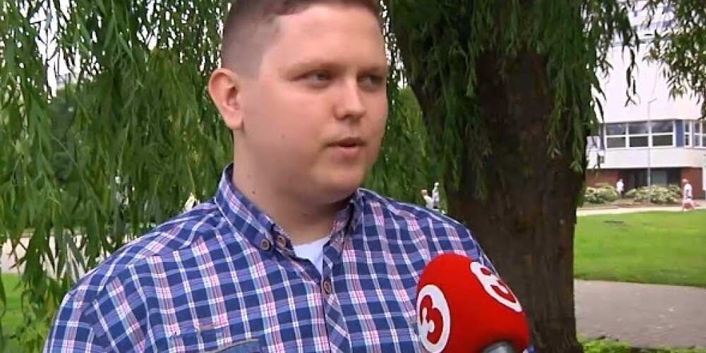 25-летний Алексей из Резекне не может получить лекарства от меланомы из-за бюрократии