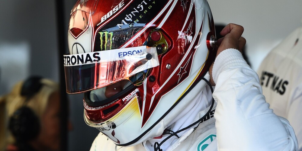 "Mercedes" piloti ātrākie arī trešajā Francijas "Grand Prix" treniņbraucienu sesijā