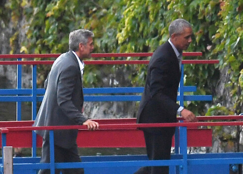 Baraks Obama ar kundzi devies brīvdienās pie sava drauga Džordža Klūnija