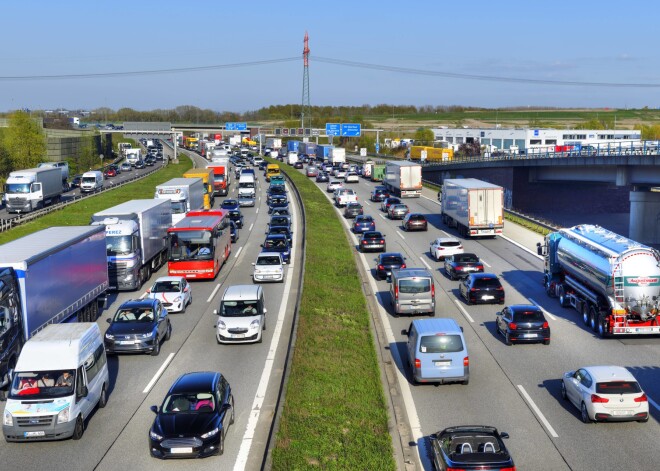 Vācija zaudē tiesā par autobāņu nodevu