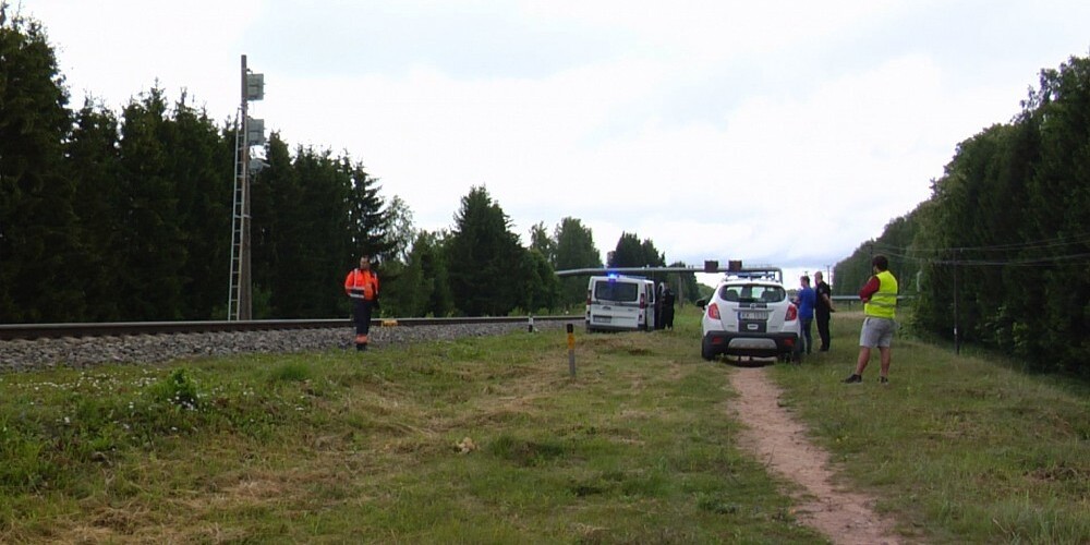 В Сигулде поезд насмерть сбил женщину