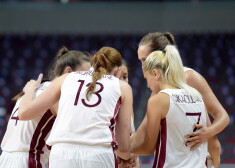 Liktenis pašu un sāncenšu rokās: sieviešu basketbola izlasei šodien "Arēnā Rīga" cīņa pret Eiropas čempioni Spāniju