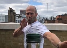 Džeisons Steitems māk visu!