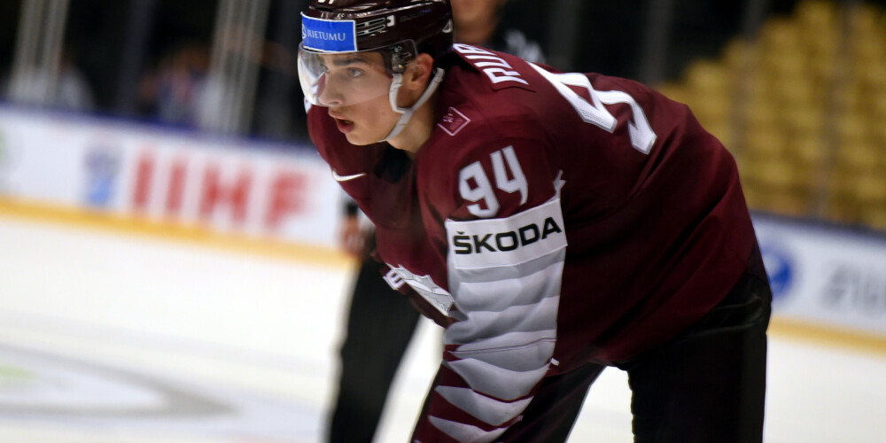 Talantīgais latviešu hokeja aizsargs Kristiāns Rubīns paraksta līgumu ar AHL klubu Toronto "Marlies"