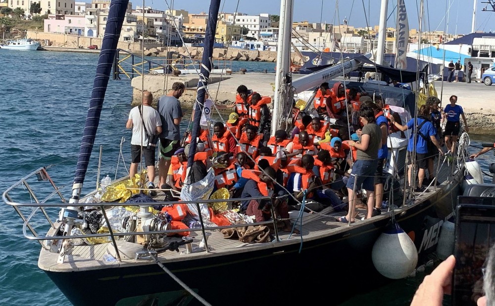 Malta liedz iebraukt kuģim ar 65 migrantiem
