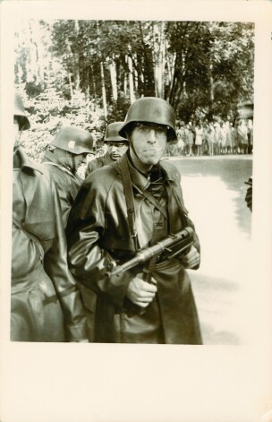 Volmārs jaunībā gribējis būt aktieris. 1966. gadā viņš filmējās kādā ukraiņu TV filmā.