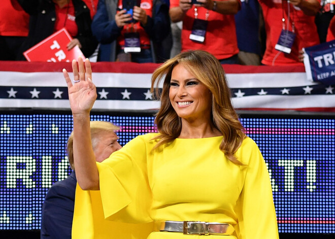 Slovēnijā atklātā Melānijas Trampas skulptūra izpelnās pretrunīgu vērtējumu