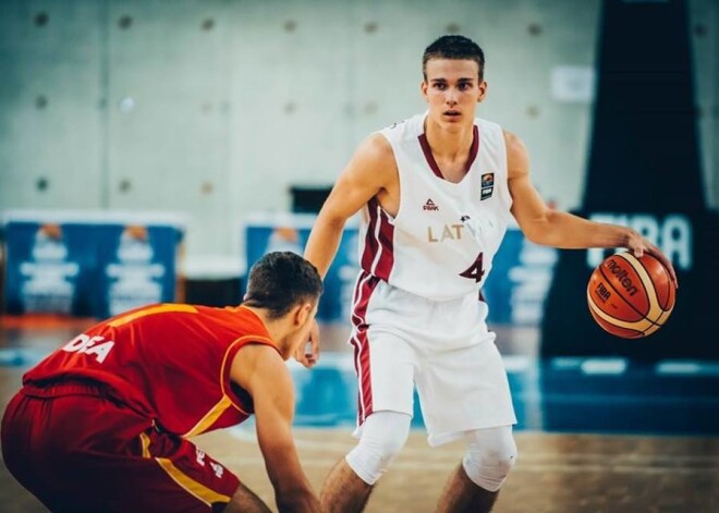 Latvijas U-20 basketbolisti zaudē vāciešiem EČ pirmajā spēlē