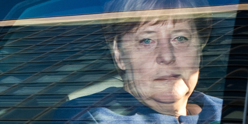 Noskaidrots, ko paši vācieši domā par kancleres Merkeles aizdomīgo trīcēšanu