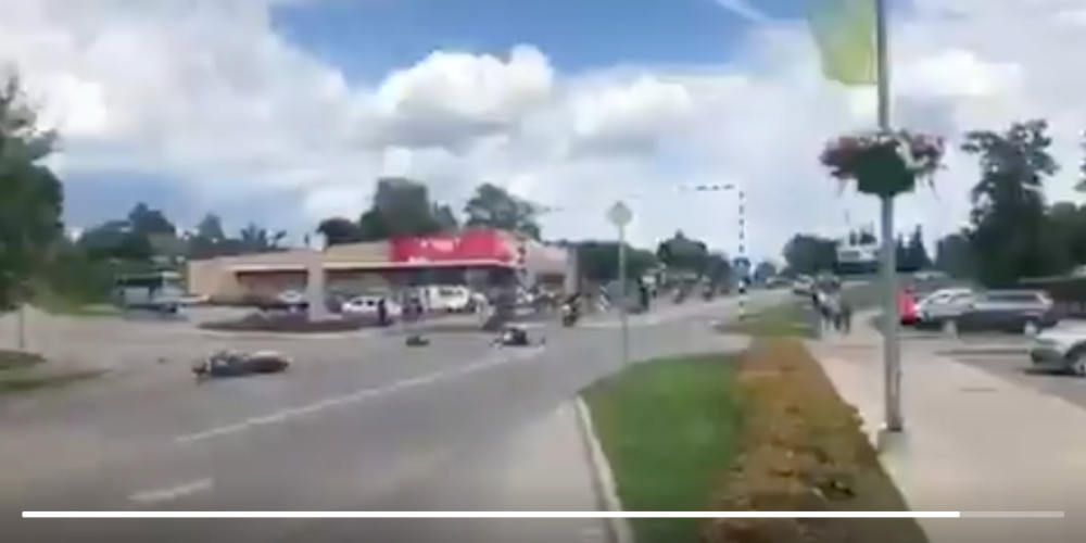 Moto festivāla laikā Jēkabpilī motociklists notriecis gājēju