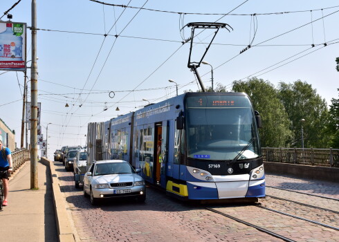 Rīgas sabiedriskajā transportā jūnijā pārvadāts par 12,46% mazāk pasažieru nekā maijā