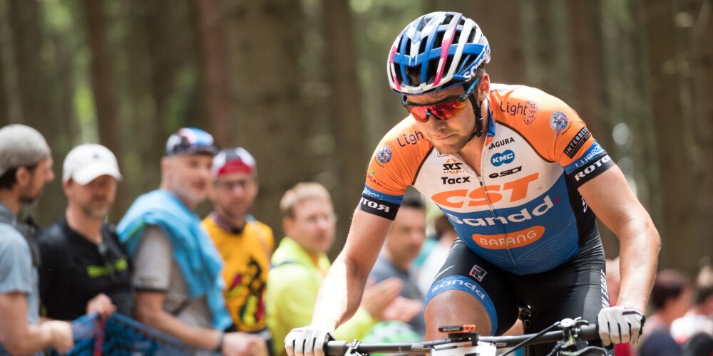 Kalnu riteņbraucējs Blūms kļūst par Latvijas čempionu olimpiskajā krosā