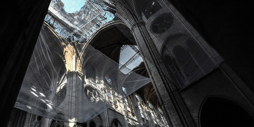 Paaugstinātas svina koncentrācijas dēļ Parīzes Dievmātes katedrāles apkaimē slēgts bērnudārzs un skola