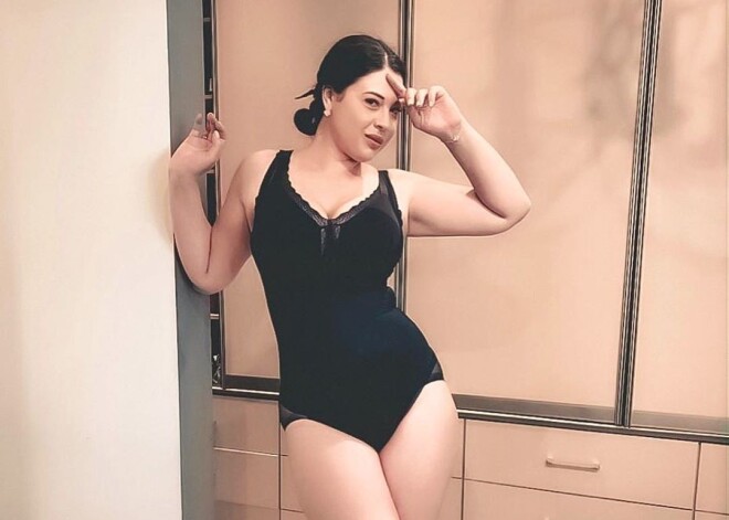 Звезда "Дома-2" весом в 79 кг показала фигуру в купальнике