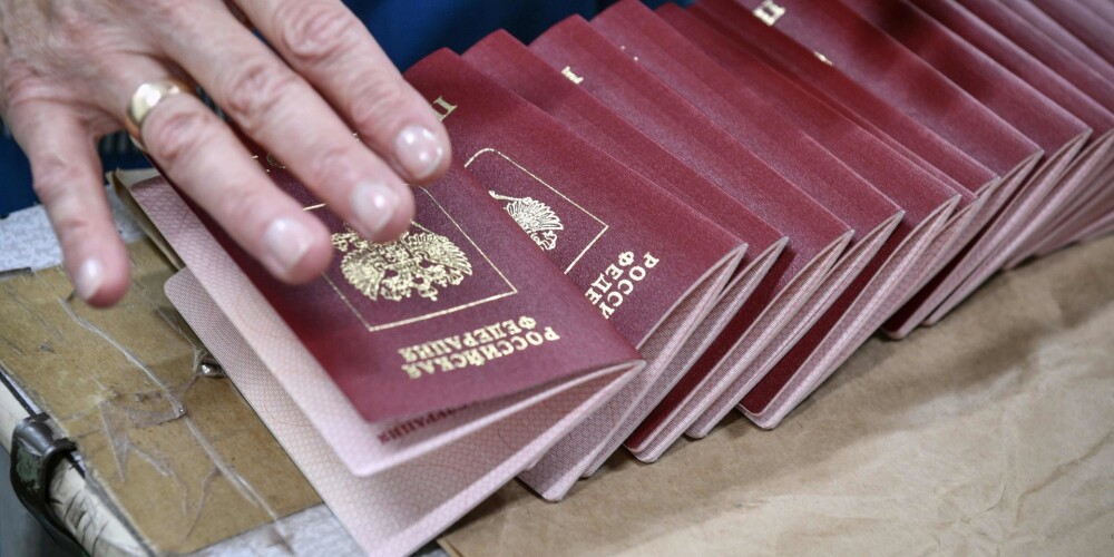Igaunija neatzīs Doņeckas un Luhanskas iedzīvotājiem izdotās Krievijas pases